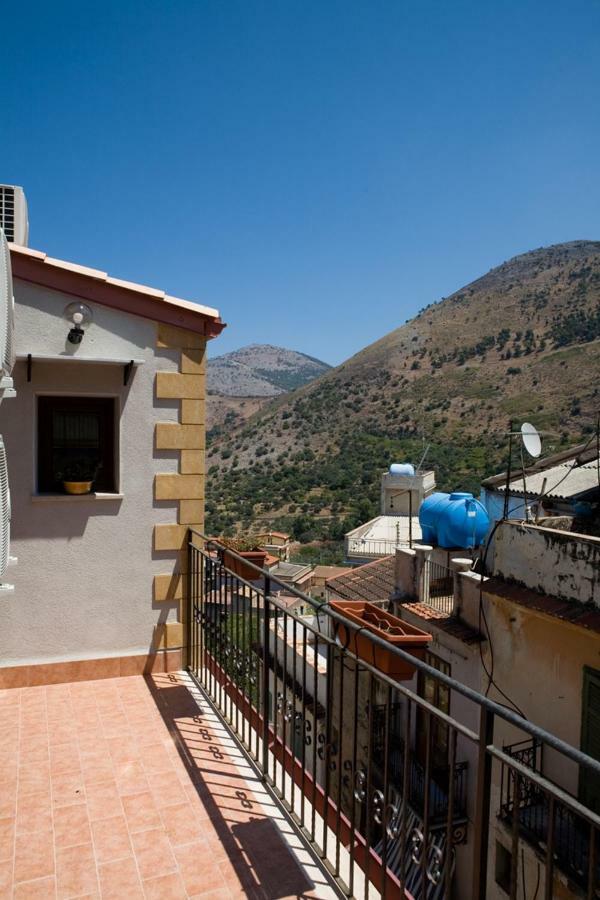 Case Vacanza Cipriano Spacious Apartment And Cosy Studio Monolocale Torretta  외부 사진
